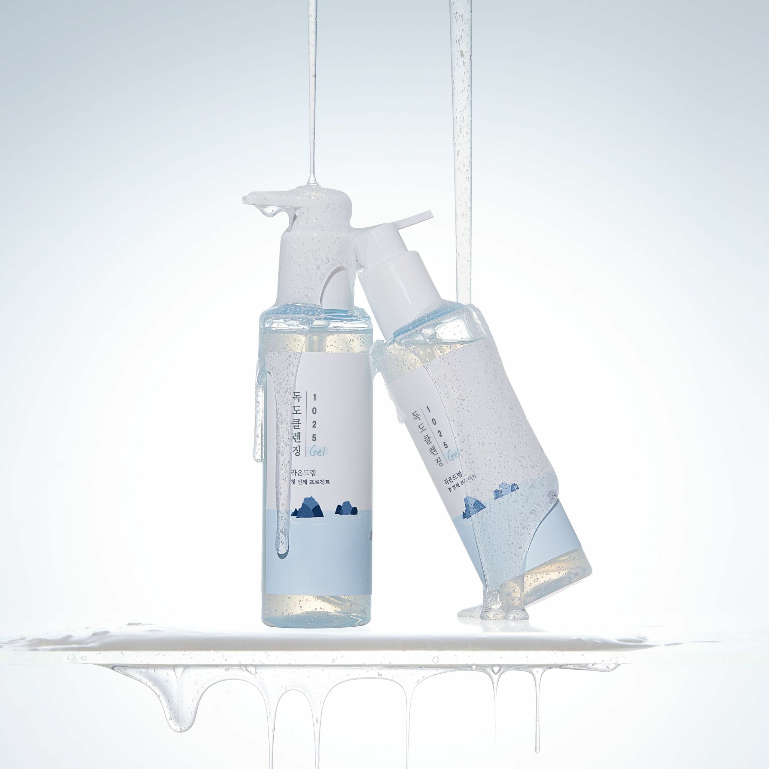Очищувальний гель з морською водою ROUND LAB 1025 Dokdo Cleansing Gel 1