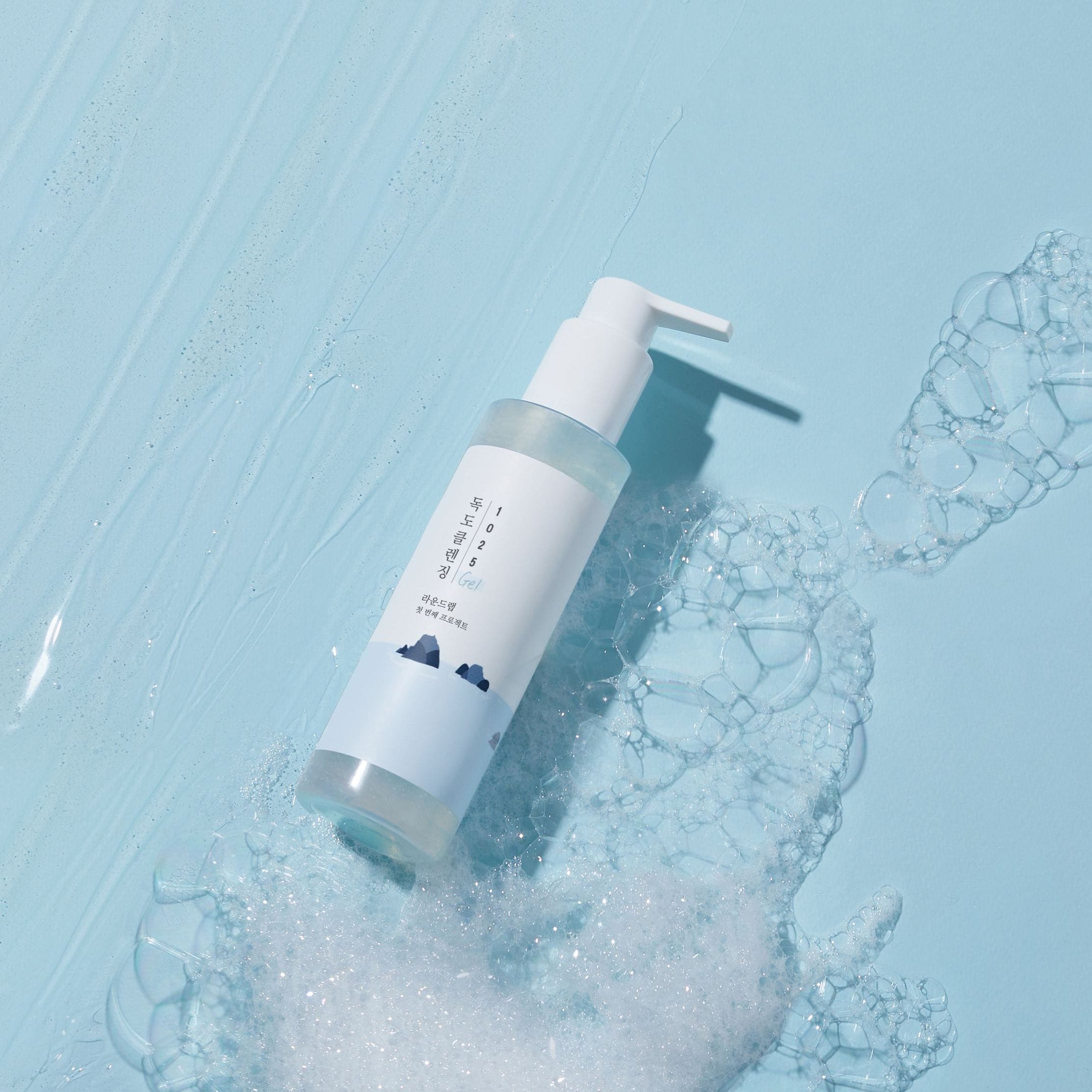 Очищувальний гель з морською водою ROUND LAB 1025 Dokdo Cleansing Gel 2