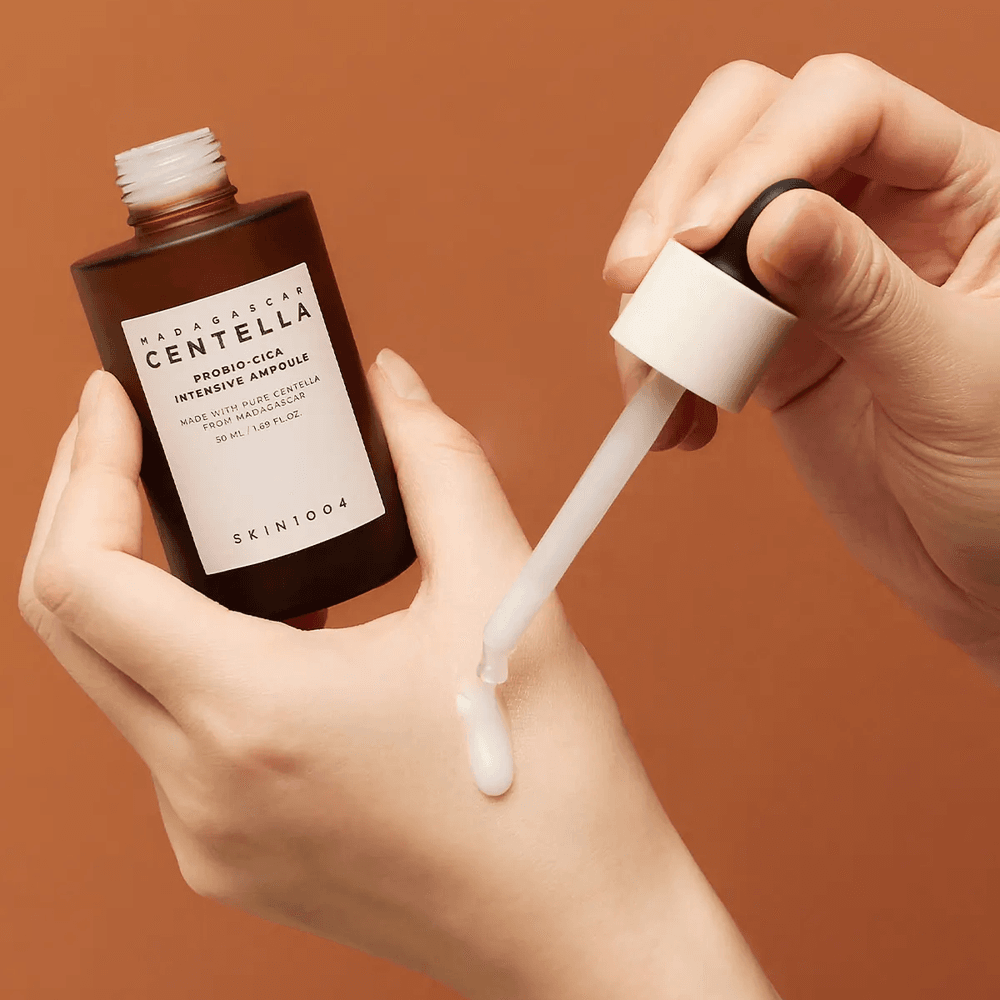 Зволожуюча сироватка з центеллою та пробіотиками SKIN1004 Madagascar Centella Probio-Cica Intensive Ampoule 2