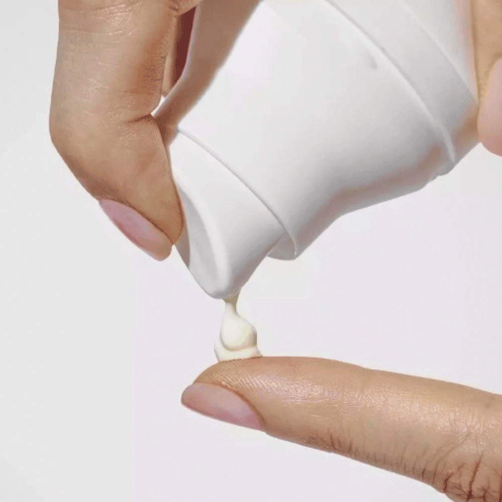 Transparent-Lab Lightweight Sunscreen SPF50+ 1