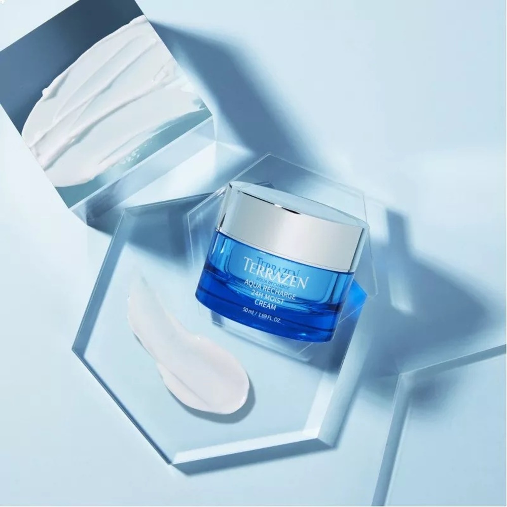 Крем для обличчя TERRAZEN Aqua Recharge 24H Moist Cream 2